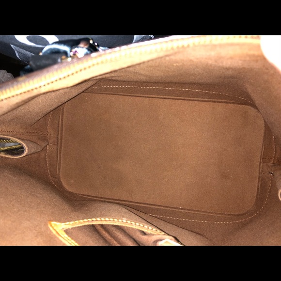 ❤️SALE❤️Authentic Louis Vuitton Alma PM Black - Picture 7 of 7